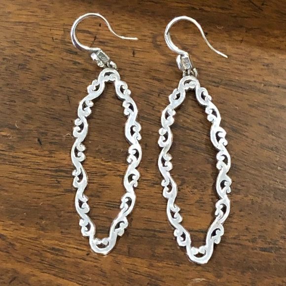 SOLD   LOIS HILL Sterling Silver Long Oval Cut Out Drop Dangle Earrings - Picture 14 of 15